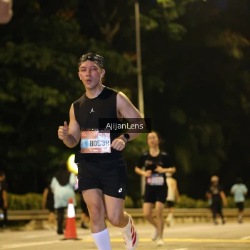 Runner Photo 3806009