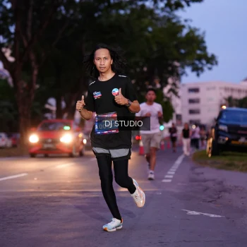 Runner Photo 3806051