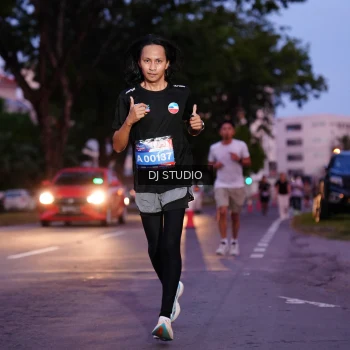 Runner Photo 3806053