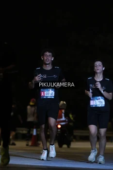 Runner Photo 3806067