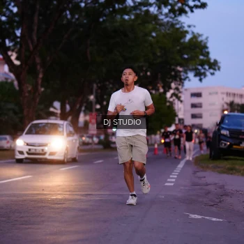 Runner Photo 3806078