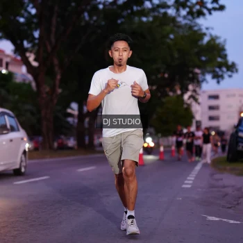 Runner Photo 3806101