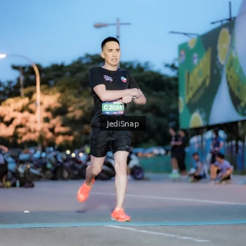Runner Photo 3806110