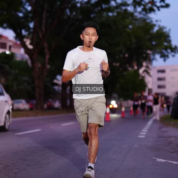 Runner Photo 3806114