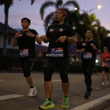Runner Photo 3806126