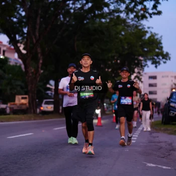 Runner Photo 3806136