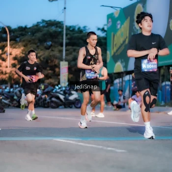 Runner Photo 3806138