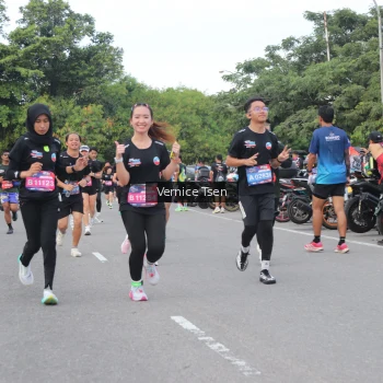 Runner Photo 3806148