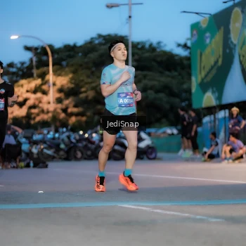 Runner Photo 3806187