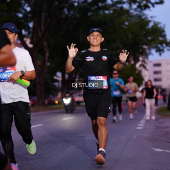 Runner Photo 3806200