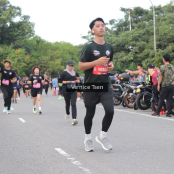 Runner Photo 3806232