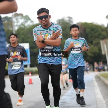 Runner Photo 3806243