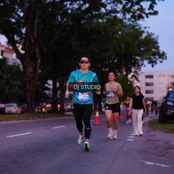 Runner Photo 3806246