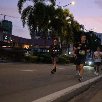 Runner Photo 3806248