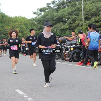 Runner Photo 3806262