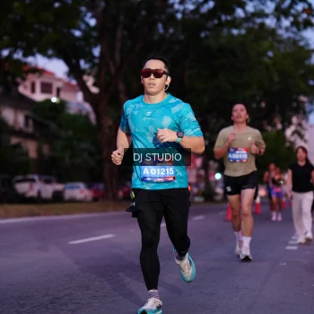 Runner Photo 3806275