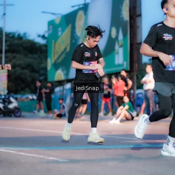 Runner Photo 3806279