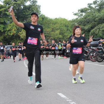 Runner Photo 3806293