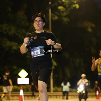 Runner Photo 3806318