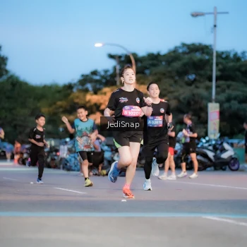 Runner Photo 3806361