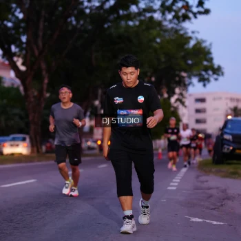 Runner Photo 3806398