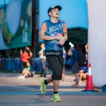 Runner Photo 3806411