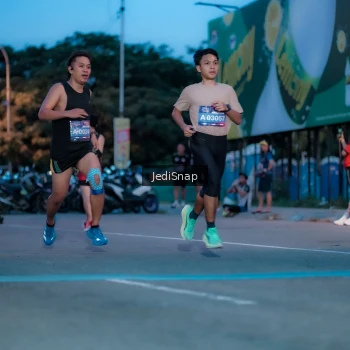 Runner Photo 3806422