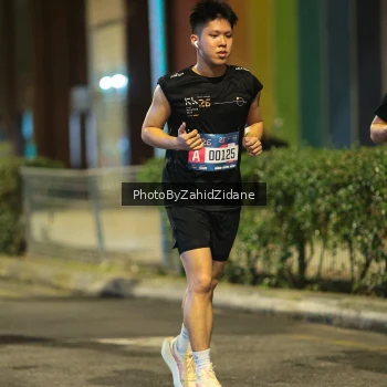 Runner Photo 3806432