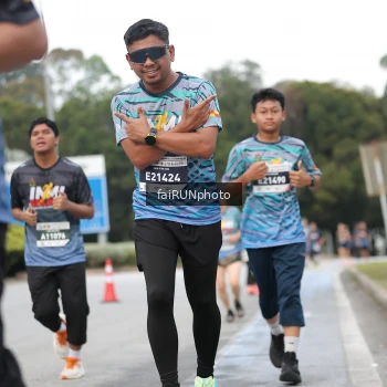 Runner Photo 3806455