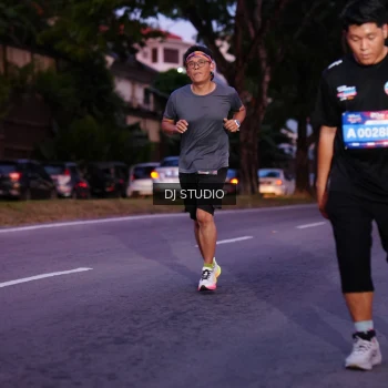 Runner Photo 3806469