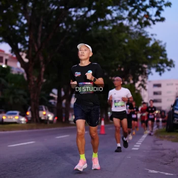 Runner Photo 3806511