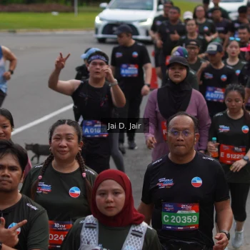Runner Photo 3806517