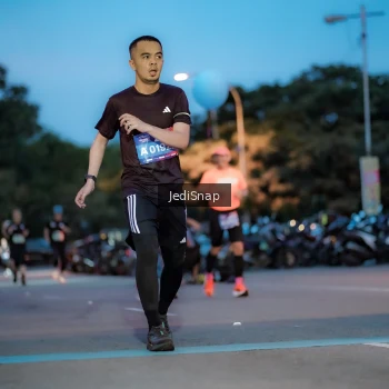 Runner Photo 3806523