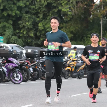 Runner Photo 3806526