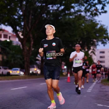 Runner Photo 3806535