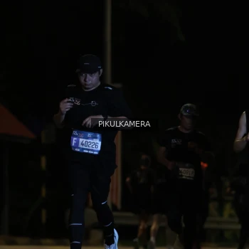 Runner Photo 3806544