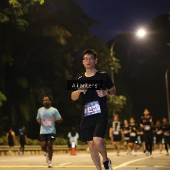 Runner Photo 3806555