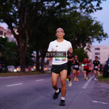 Runner Photo 3806568