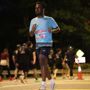 Runner Photo 3806595
