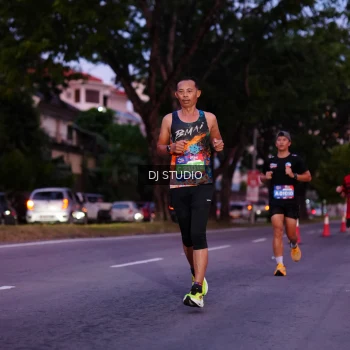 Runner Photo 3806611