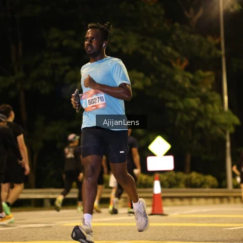 Runner Photo 3806623