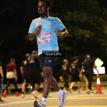 Runner Photo 3806637