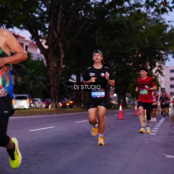 Runner Photo 3806648