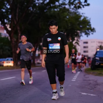 Runner Photo 3806671