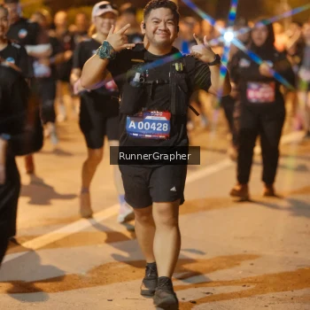 Runner Photo 3806705