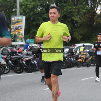 Runner Photo 3806713