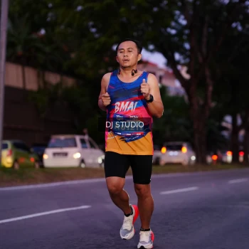 Runner Photo 3806730