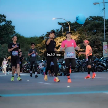 Runner Photo 3806755