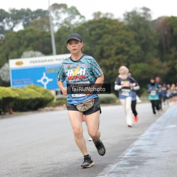 Runner Photo 3806759
