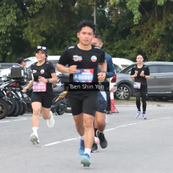 Runner Photo 3806803
